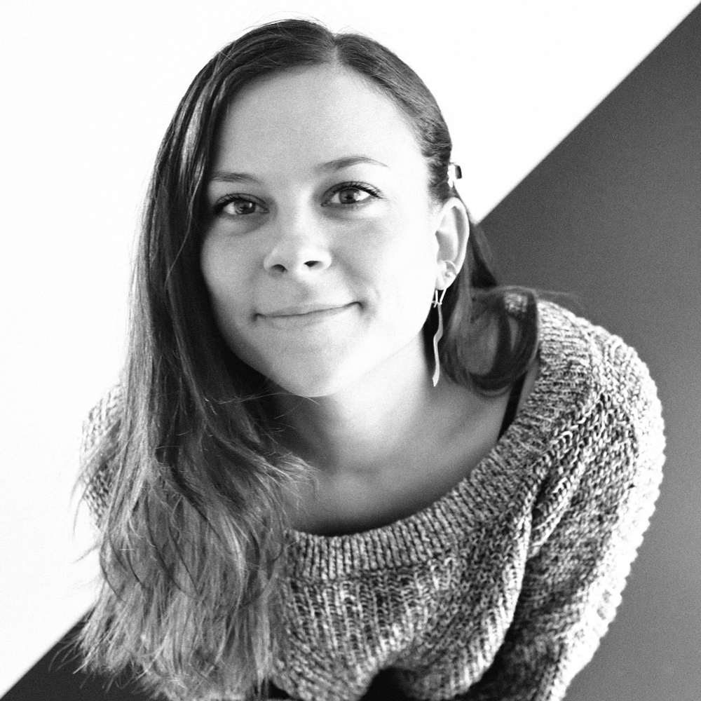 amanda-BW_sm.png