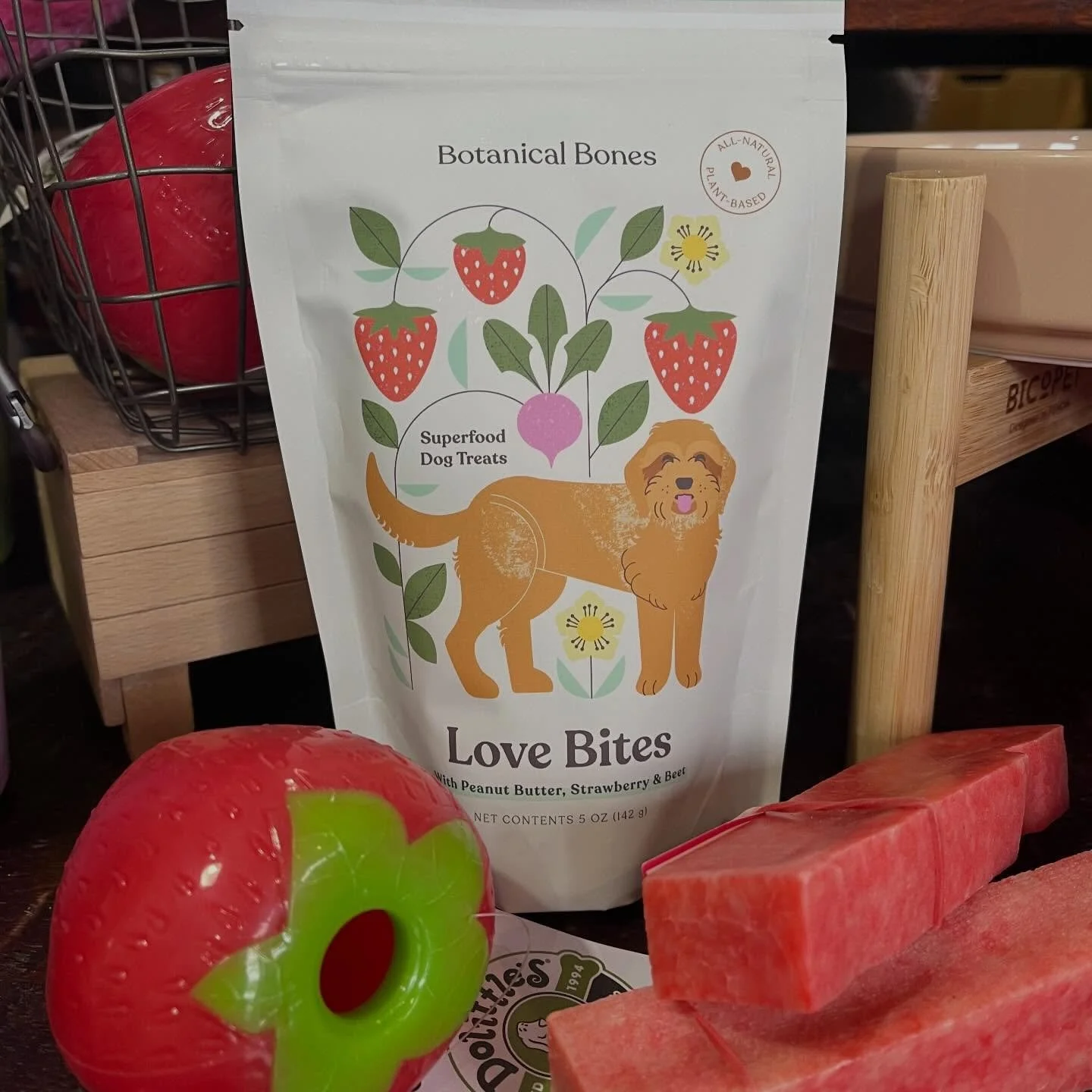 What will you get your little bitty pretty one this Valentine&rsquo;s Day? 🍓 treats? Red Velvet 🥞? ❤️collar? Or our personal favorite: 🍓🐄?