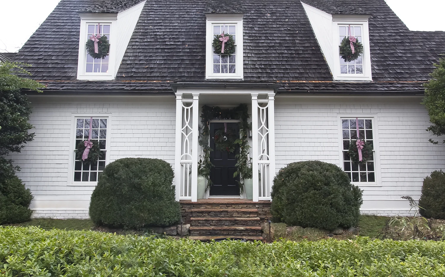 xmas facade.jpg