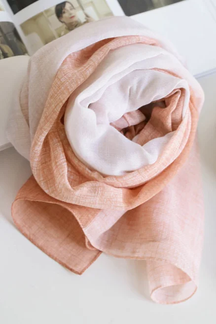 Rosa Lightweight Scarf 