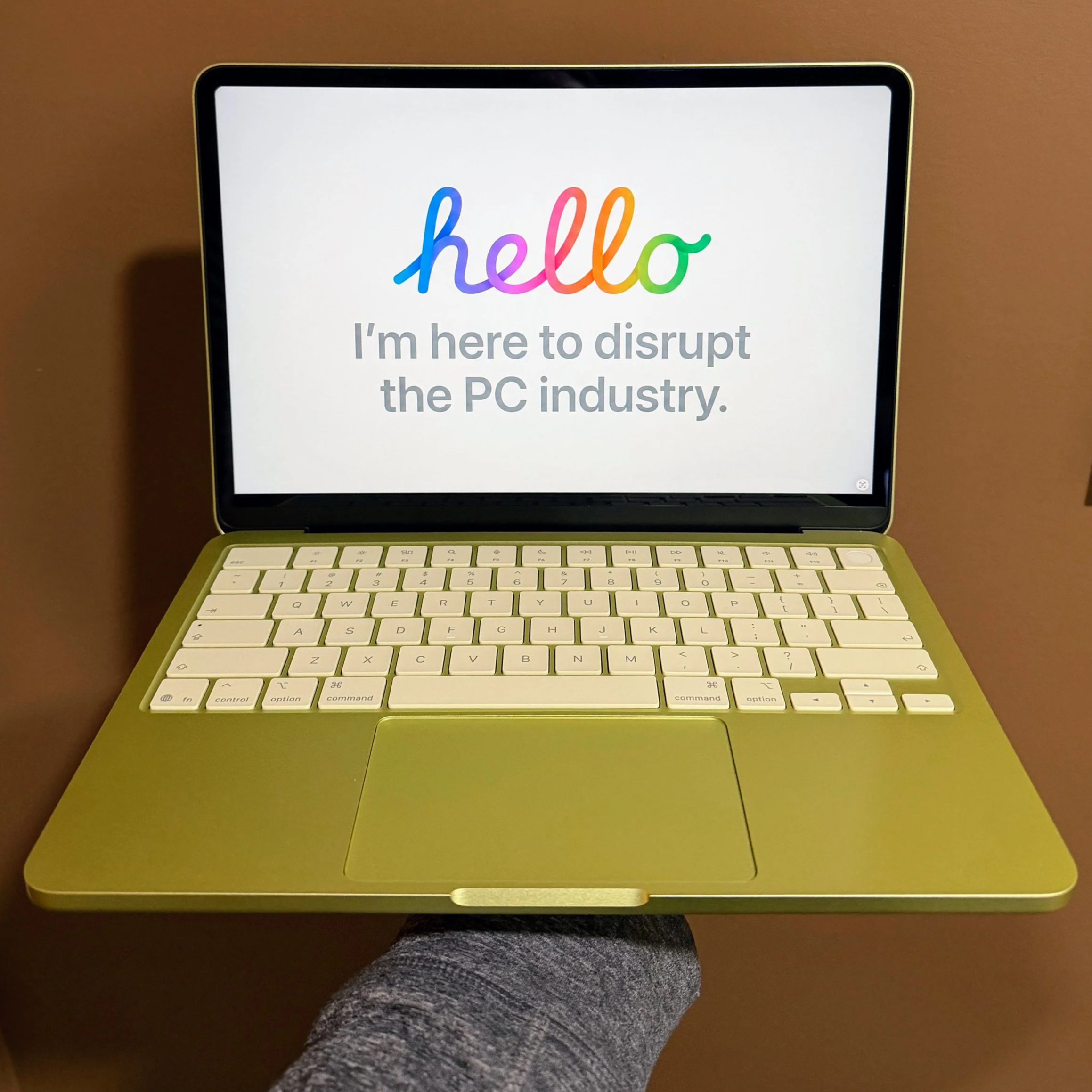 MacBook Neo: Apple Disrupts the Consumer PC Market 