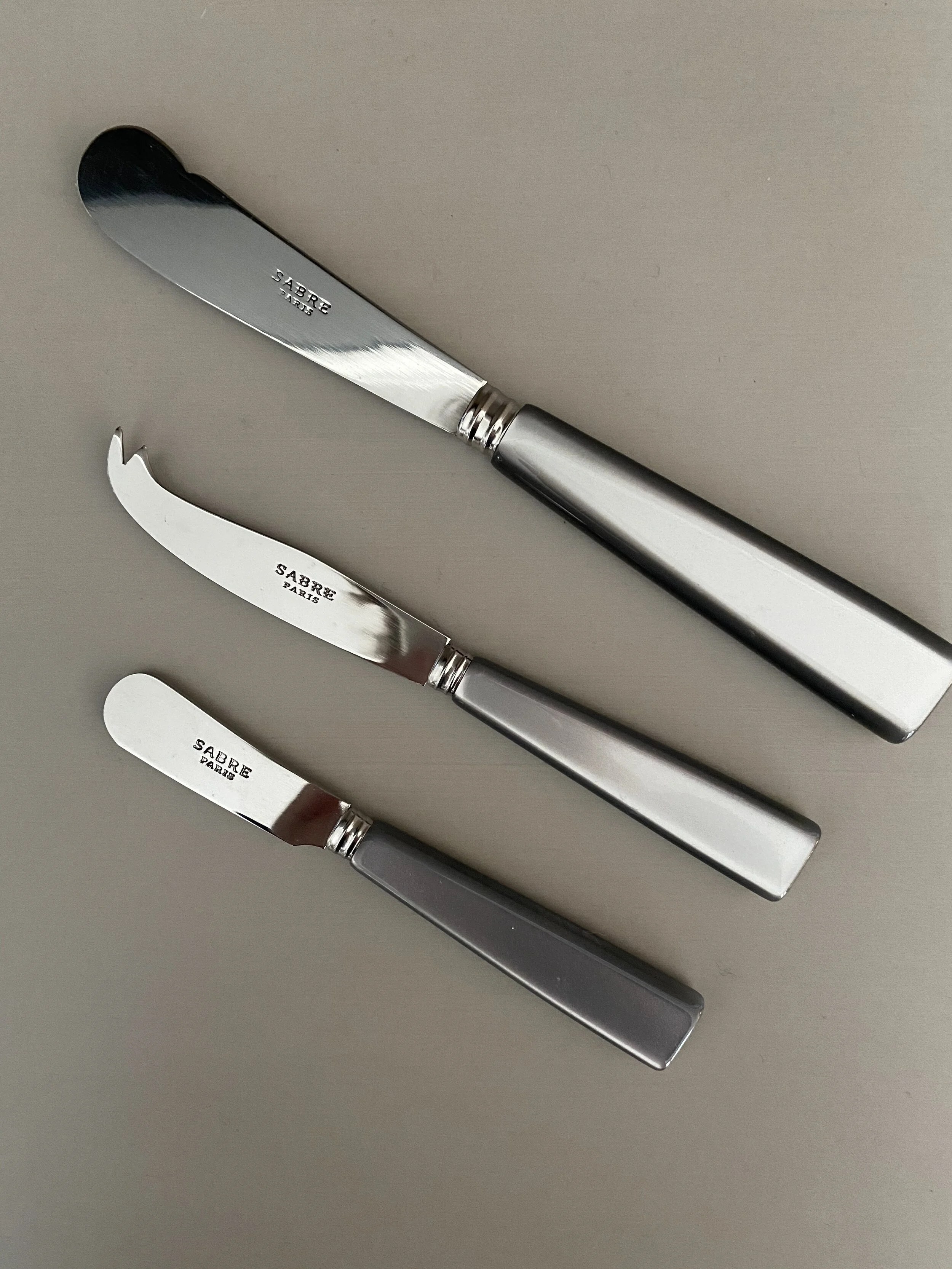 Sabre Paris Natura Grey Cheese Knives/Servers