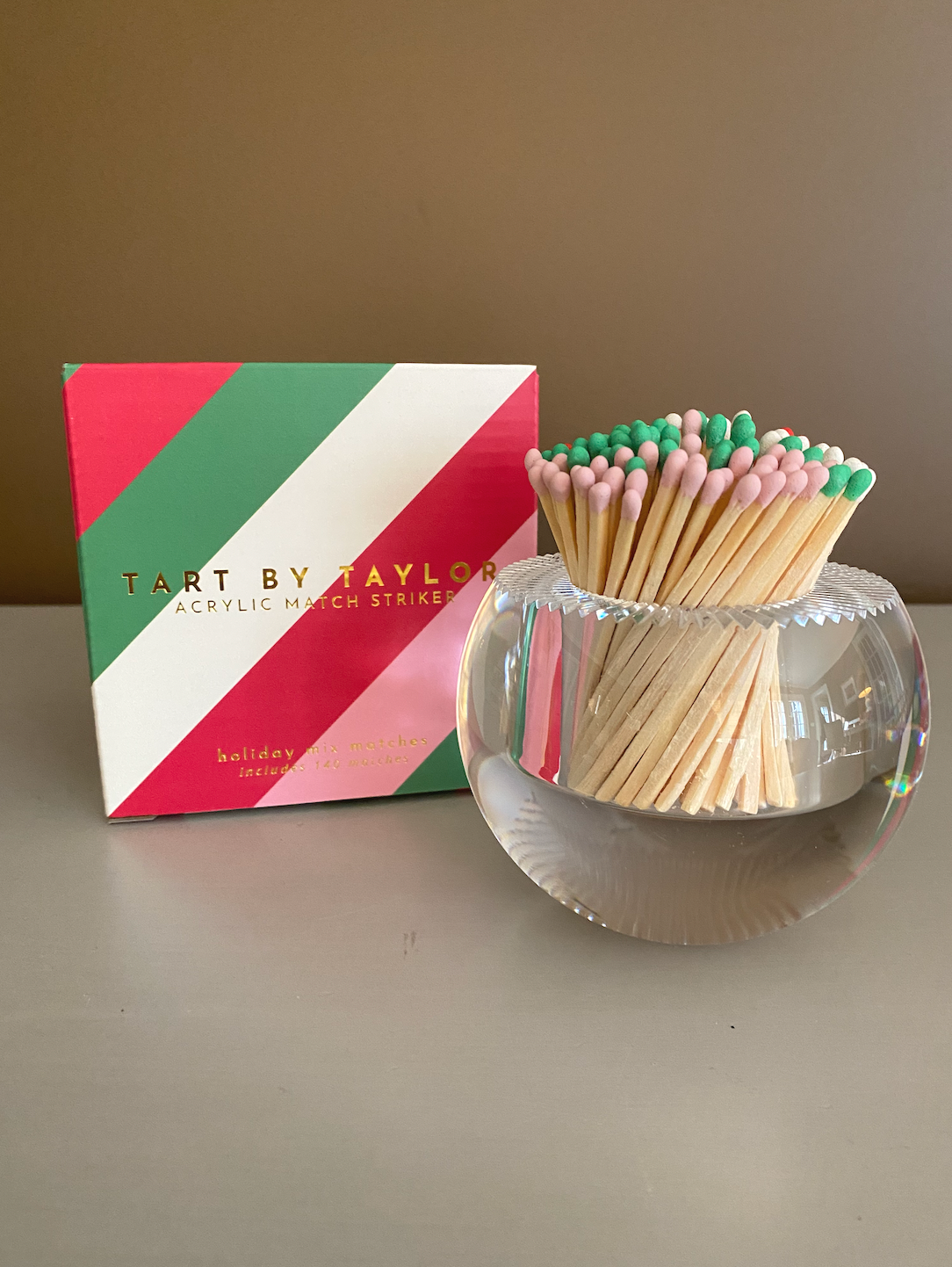 Tart By Taylor Round Match Striker | Holiday Mix Matches