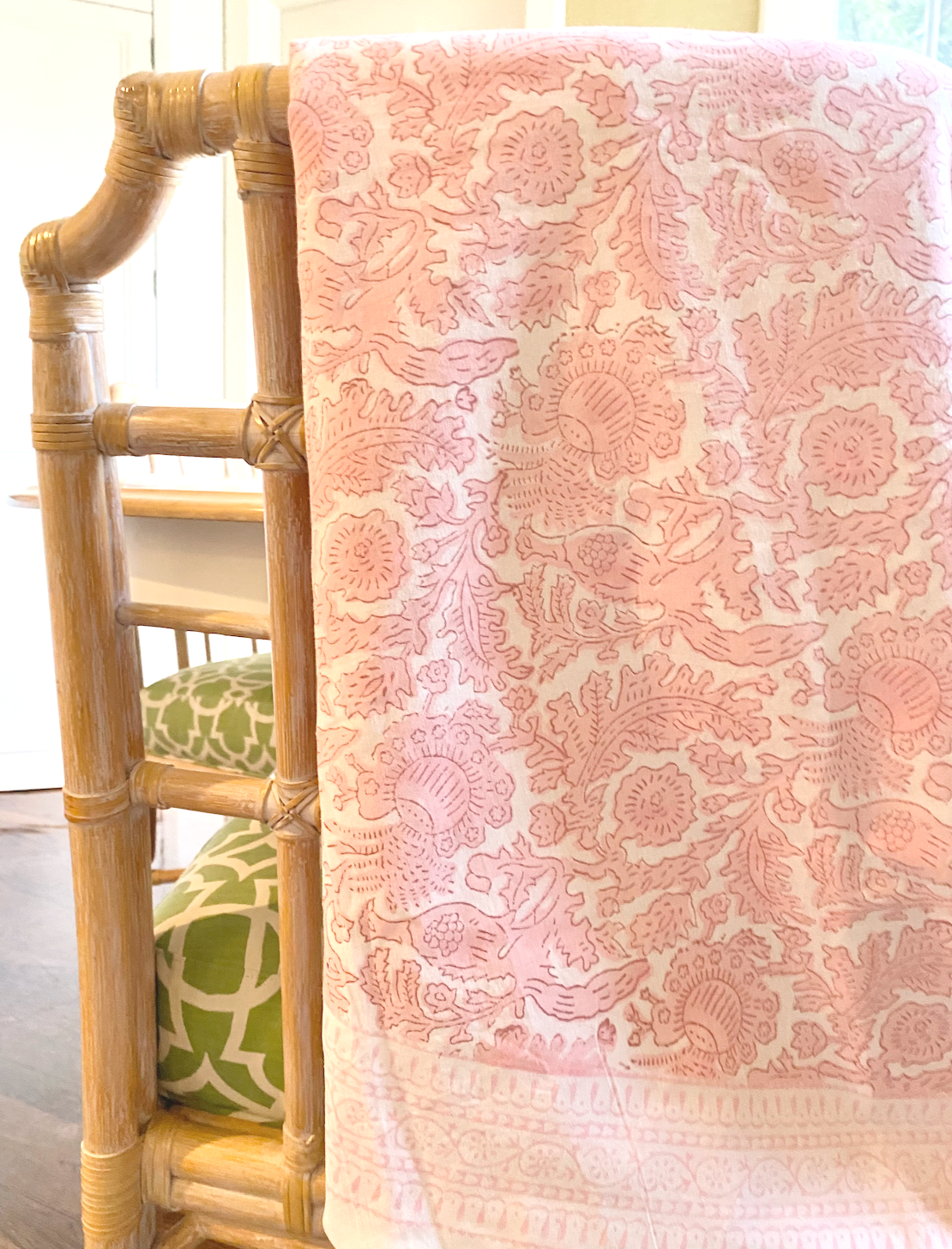 Soft Pink Print Round Tablecloth