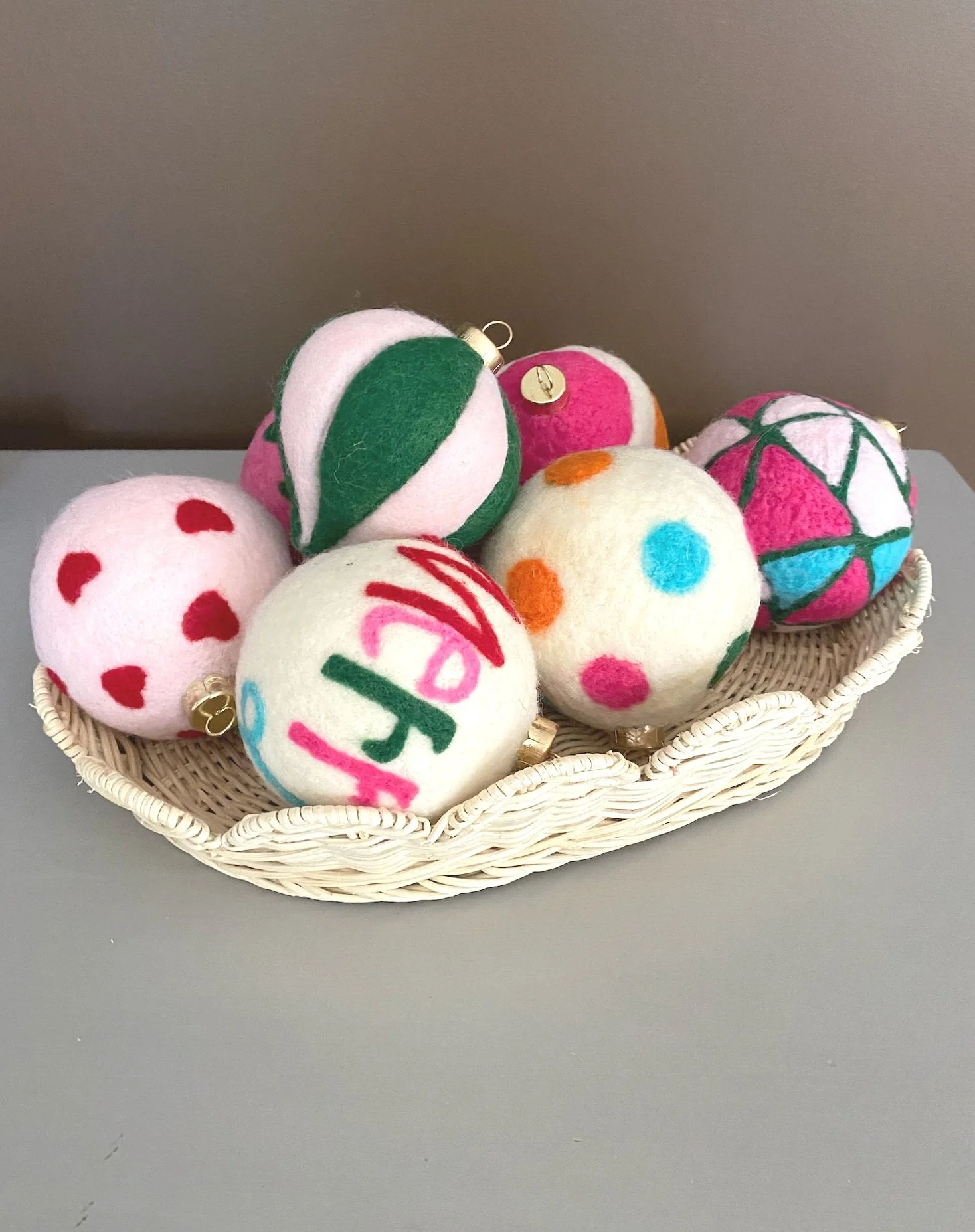 Shiraleah Fa La La  & Merry Ornament Assortment