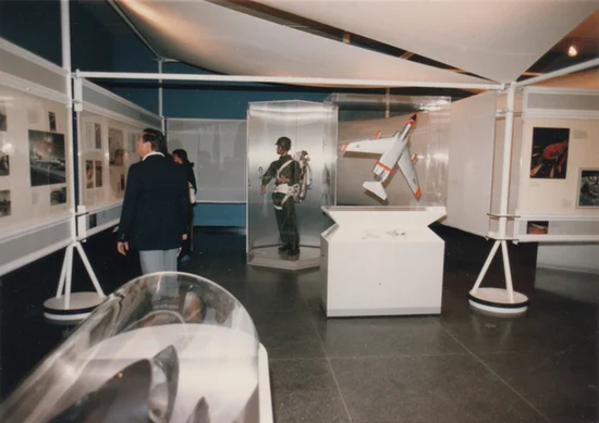 1984-YT1-sm.jpg