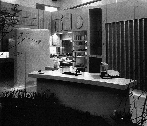 1956 Daily Mail House of Future.jpg