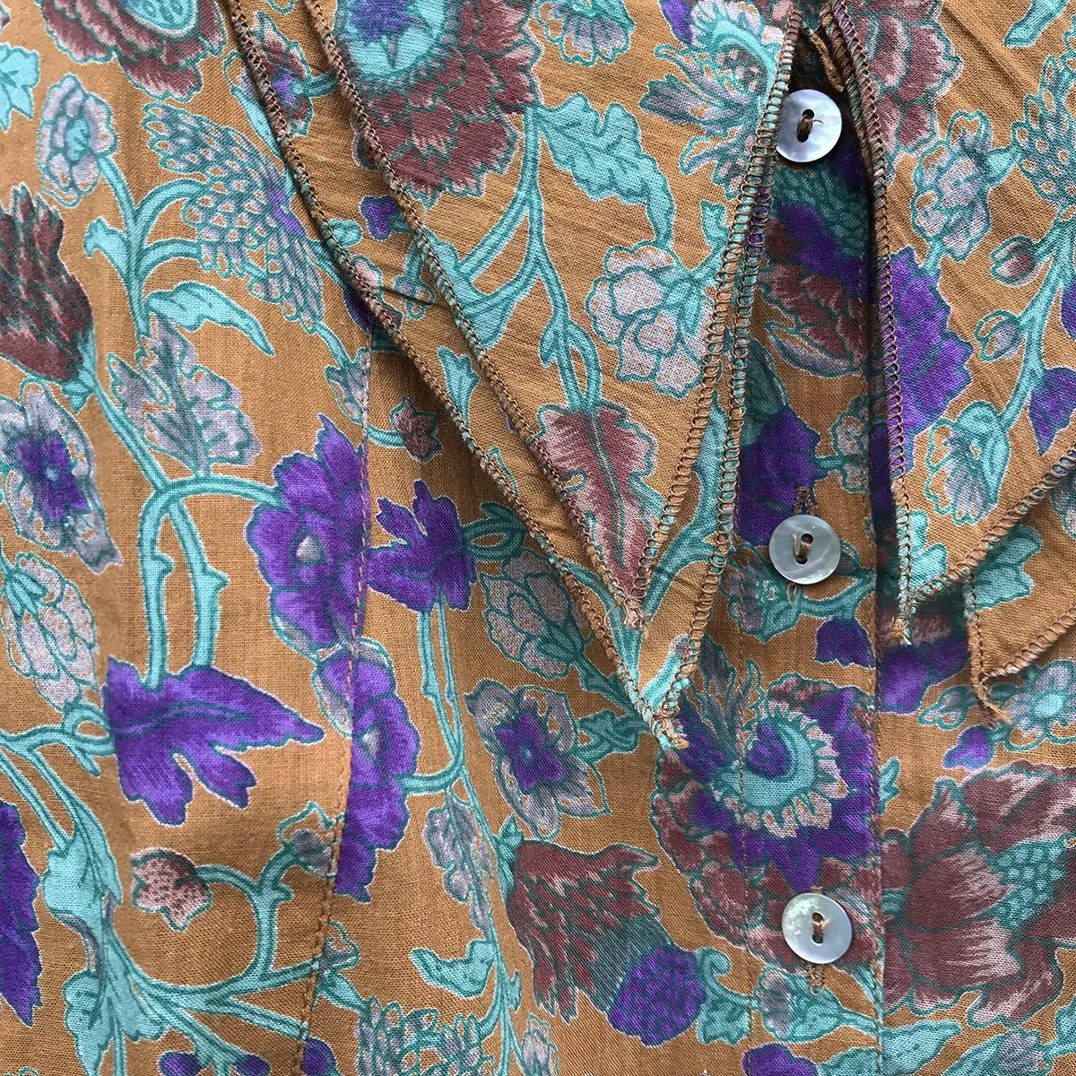 carissa-blouse-buton-detail-thistle-gold.jpg