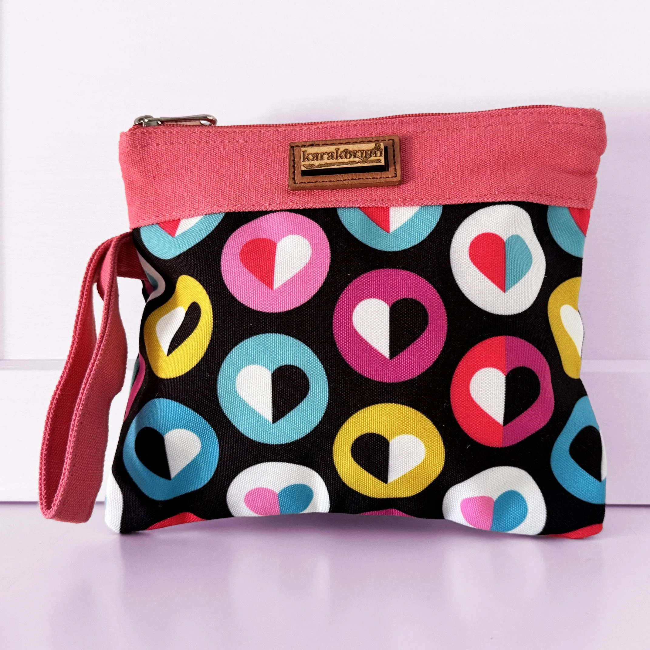 Pop Hearts Alexis Clutch