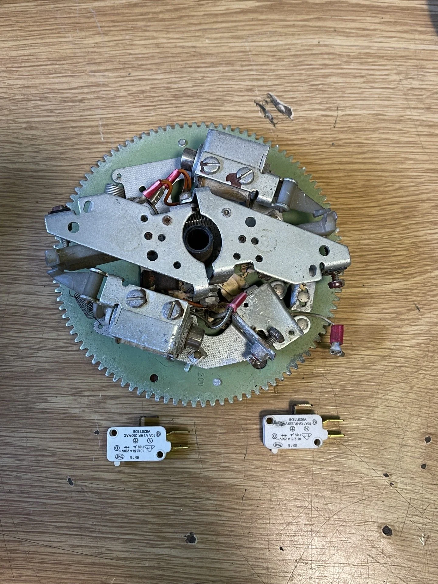 Rowe Ami Vinyl Search Unit Cog & Coils