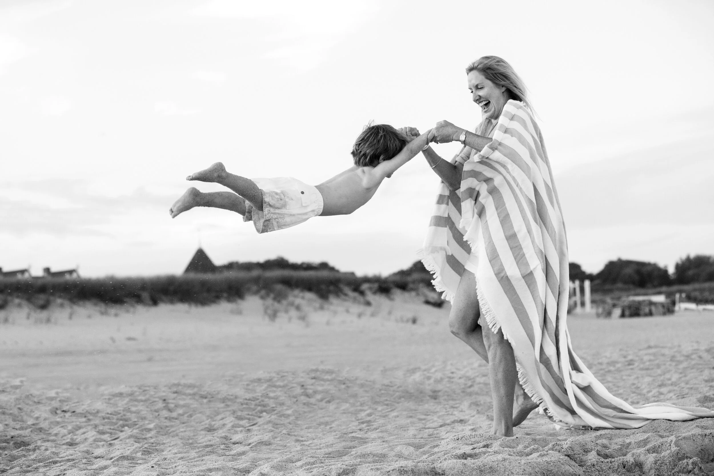 marthas-vineyard-massachusetts-family-photographer-charisse-photography.jpg