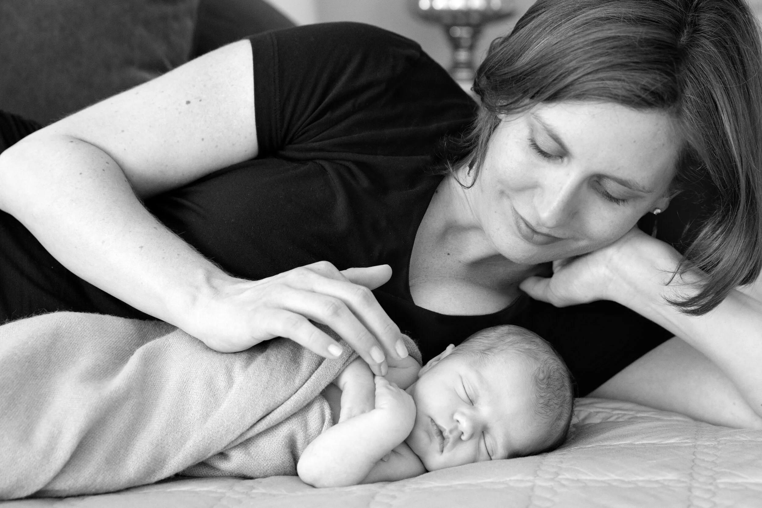 marthas-vineyard-massachusetts-newborn-photographer-charisse-photography.jpg