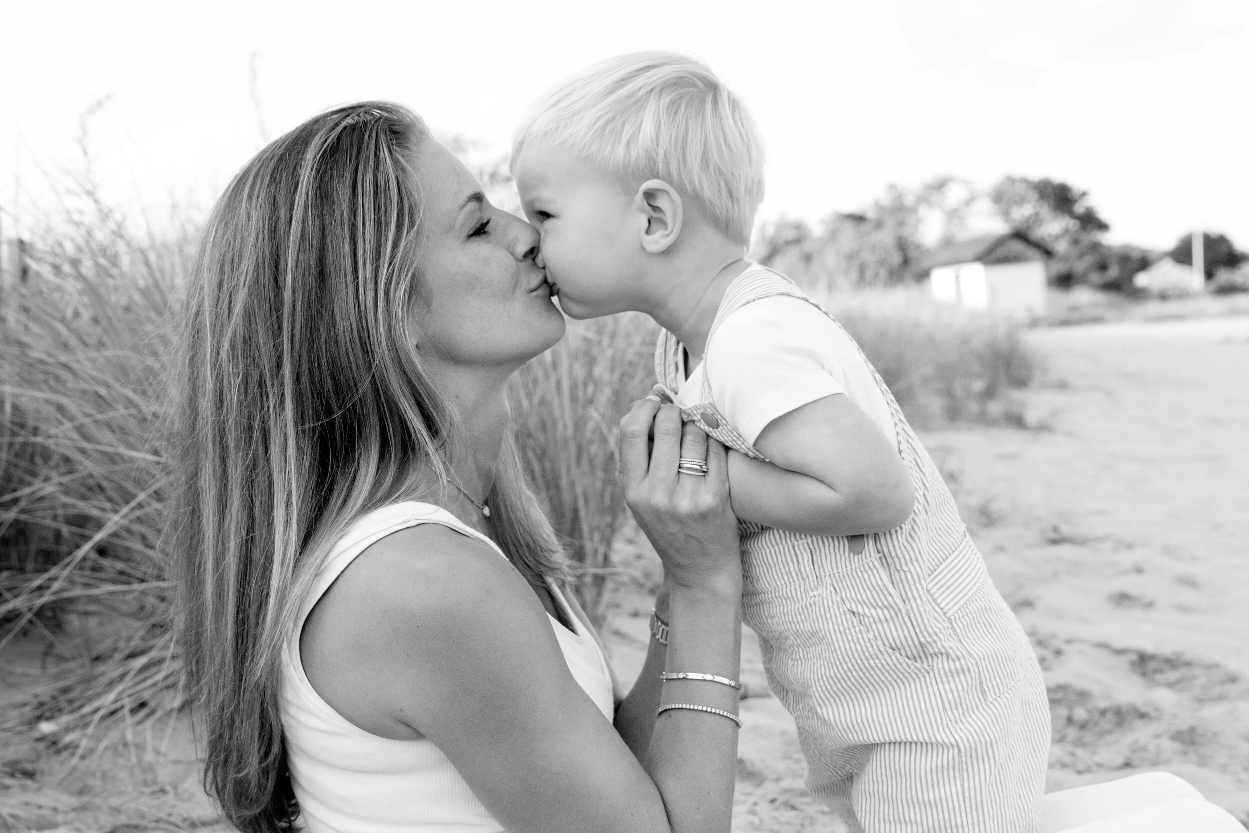 marthas-vineyard-massachusetts-baby-photographer-charisse-photography-7.jpg