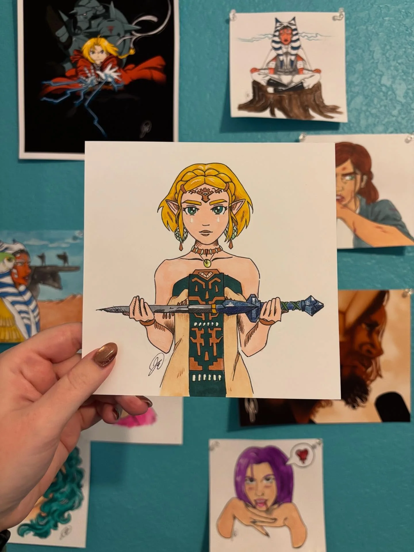 Princess Zelda 💚

Featuring some art I&rsquo;ve hung up on my wall in the background. It took a lot for me to hang up my own work, but I&rsquo;m learning to love it!

#zelda #thelegendofzelda #princesszelda #totk #zeldatotk #drawing #artfinitymarker