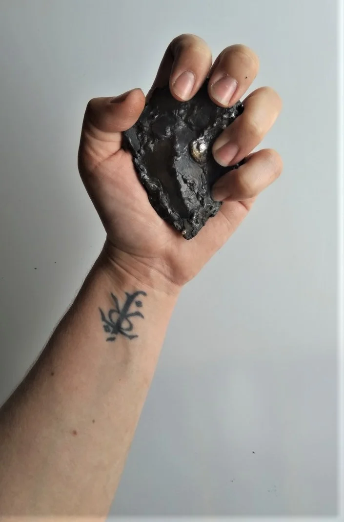stone_in_hand.jpg