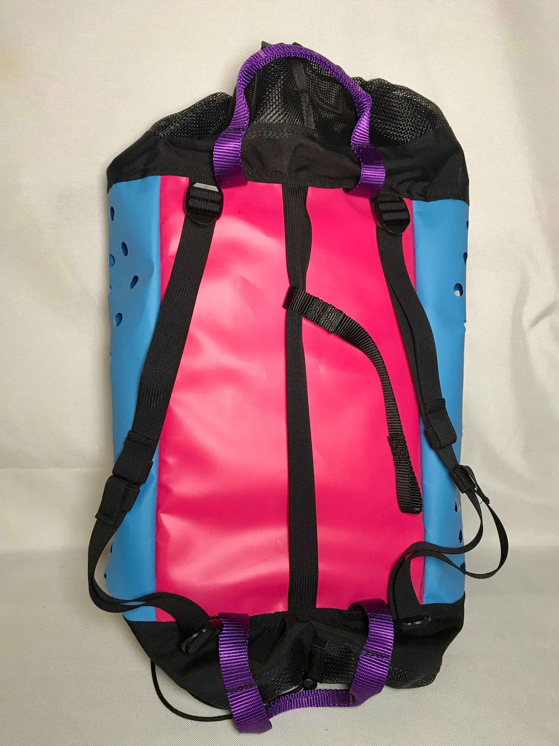 8C1808AC-AC6B-4D34-ABB2-0C8805297EB0