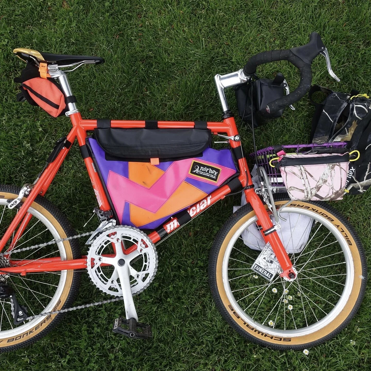 3560AA44-1072-4EFA-9DE4-154EEE7CC695