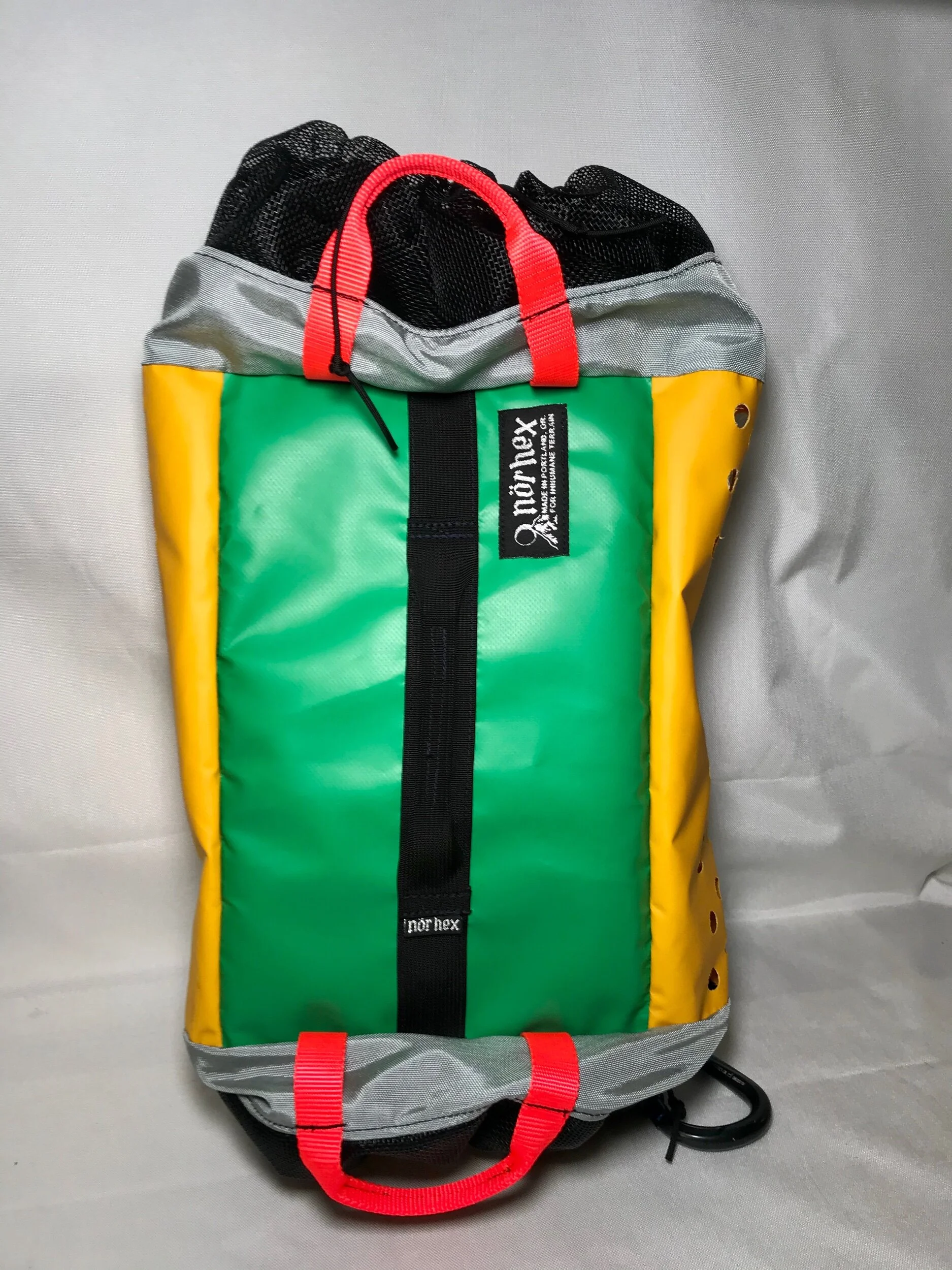 27CFD8DA-EE26-4D0D-911C-4A8790D69927