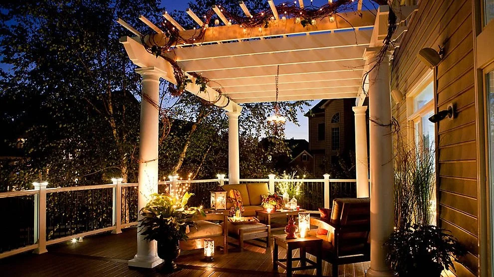 Castle Rock custom deck builders
