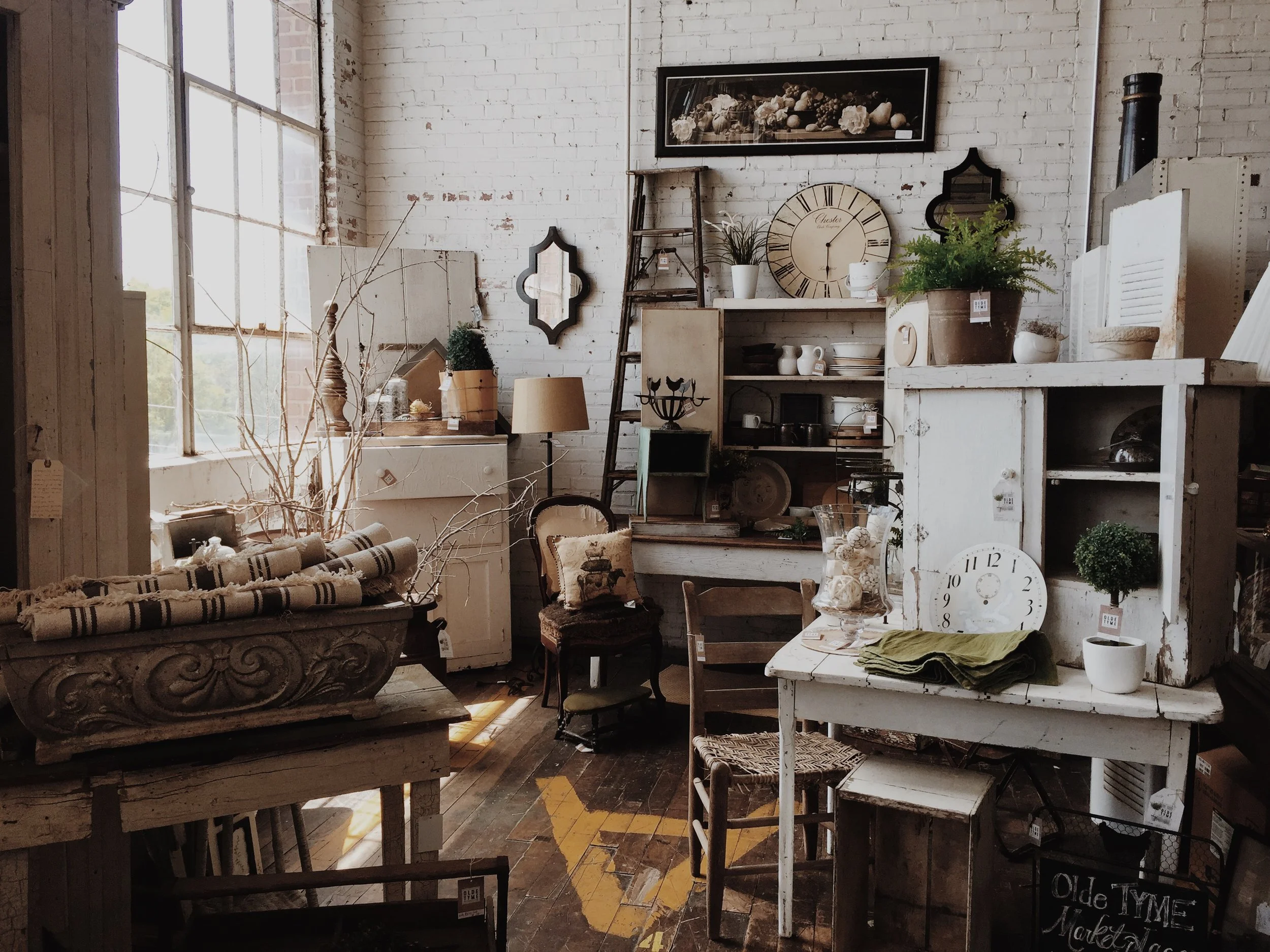 Keeping your antiques safe with Store That E14.