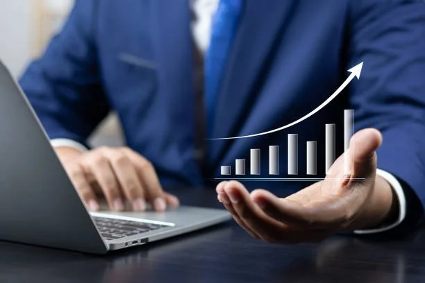 Optimise Your Operations in 2025: How Store That Self-Storage Containers Can Streamline Large Business Processes