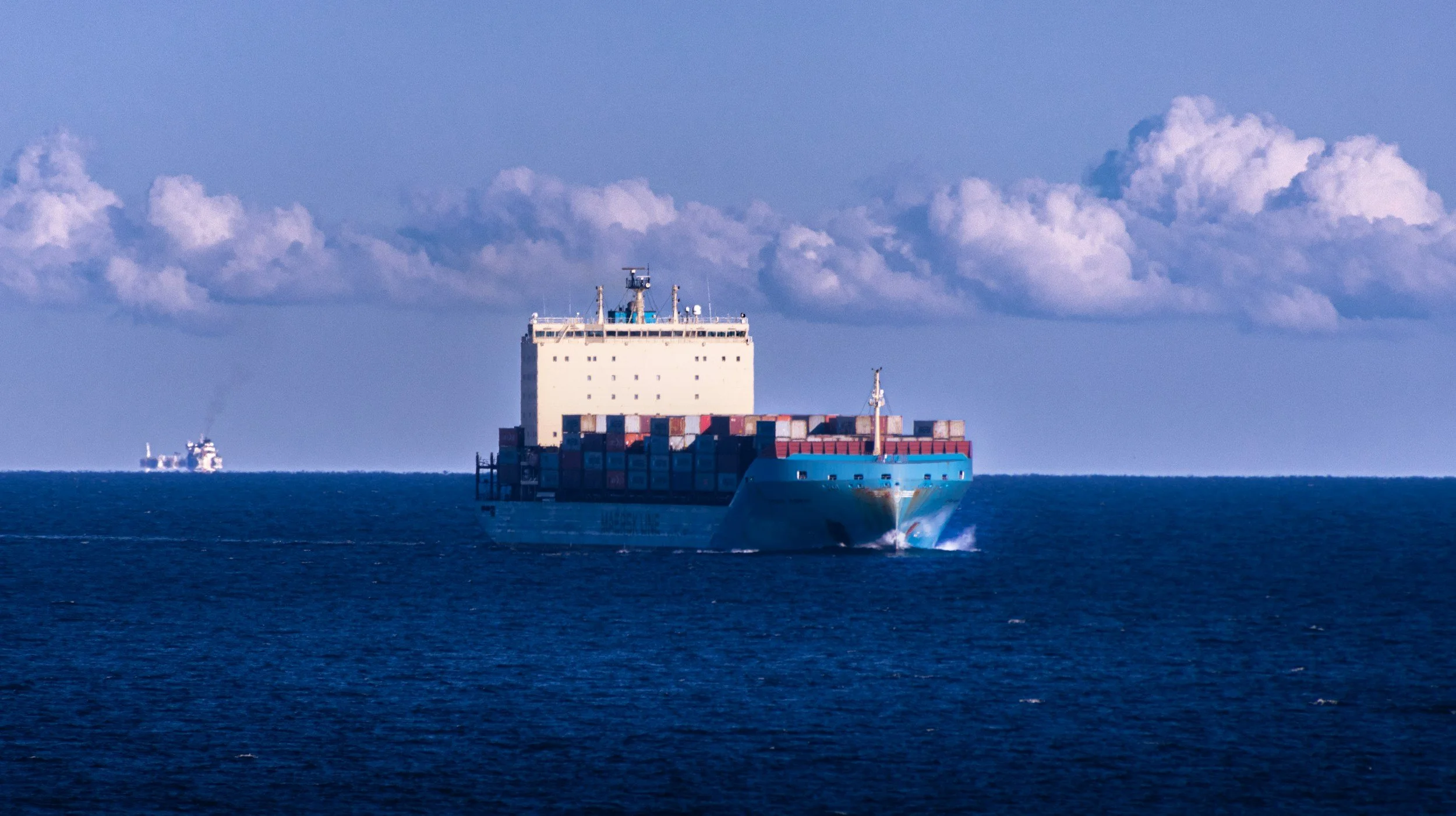 Storage Solutions for International Shippers: Tips & Tricks