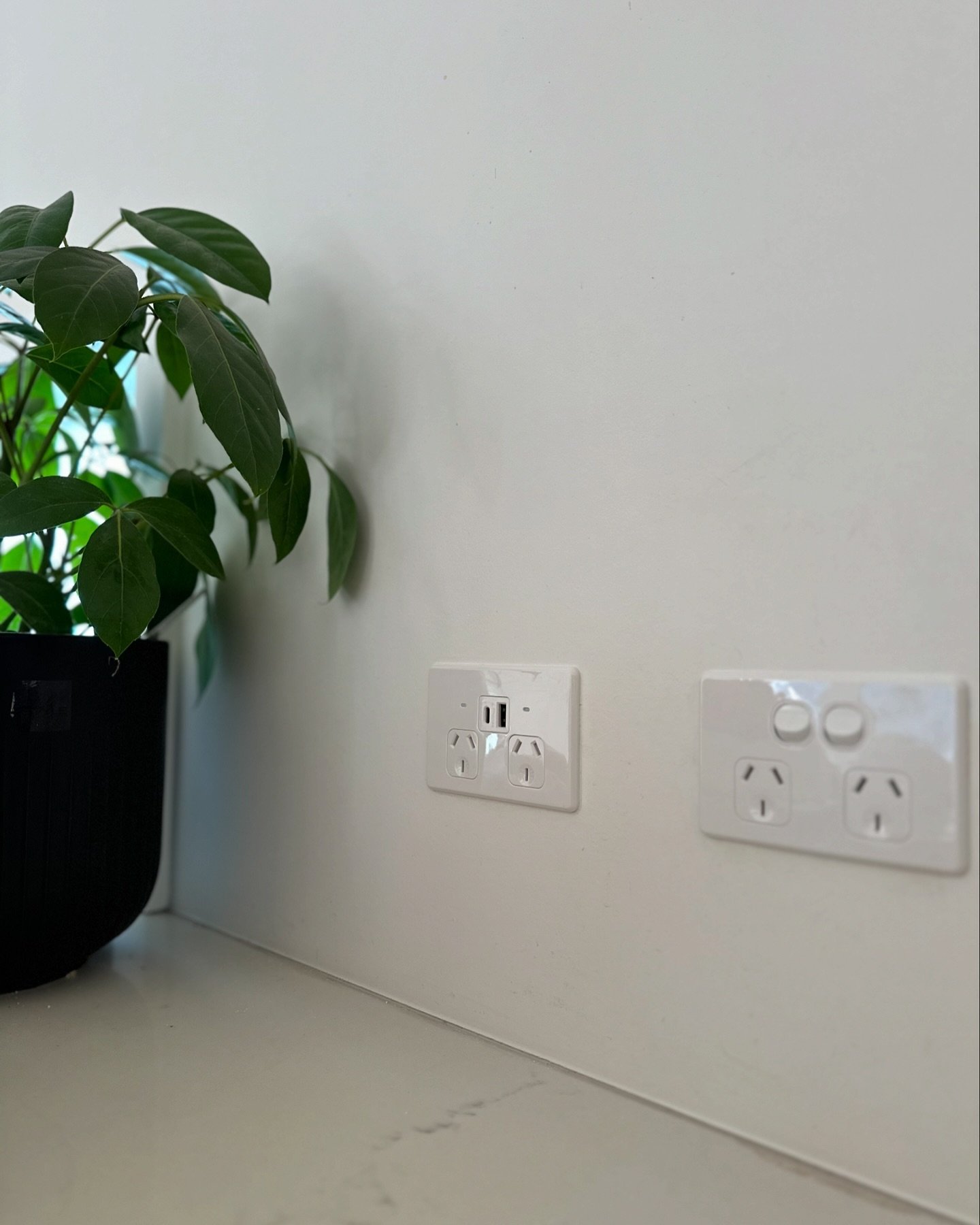 A couple of upgrades from today, USB A and C so your new and old charging cords will be compatible without the use of a transformer. 👌🏻

Also these recessed GPO&rsquo;s are great for behind TV&rsquo;s or fridges so that they can sit as flush as pos