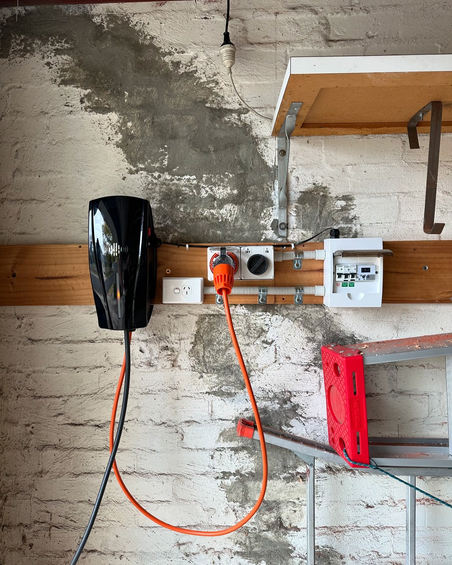 Car charger set up with a little sub board with a current limiter 🔌 ⚡️ 

#ajdelectricalsolutions #carcharger #evcharging