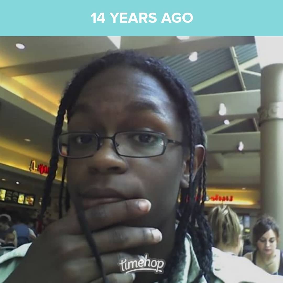 Hey, I miss my hair like this. Can't believe it was 14 years ago.
.
.
.
.
.
#14yearsago #retroselfie #braids #blackdontcrack #blackgamers #blackstreamers #smallstreamer #varietystreamer #twitchaffiliate #twitch #twitchgamer #casualstreamer #coopgames