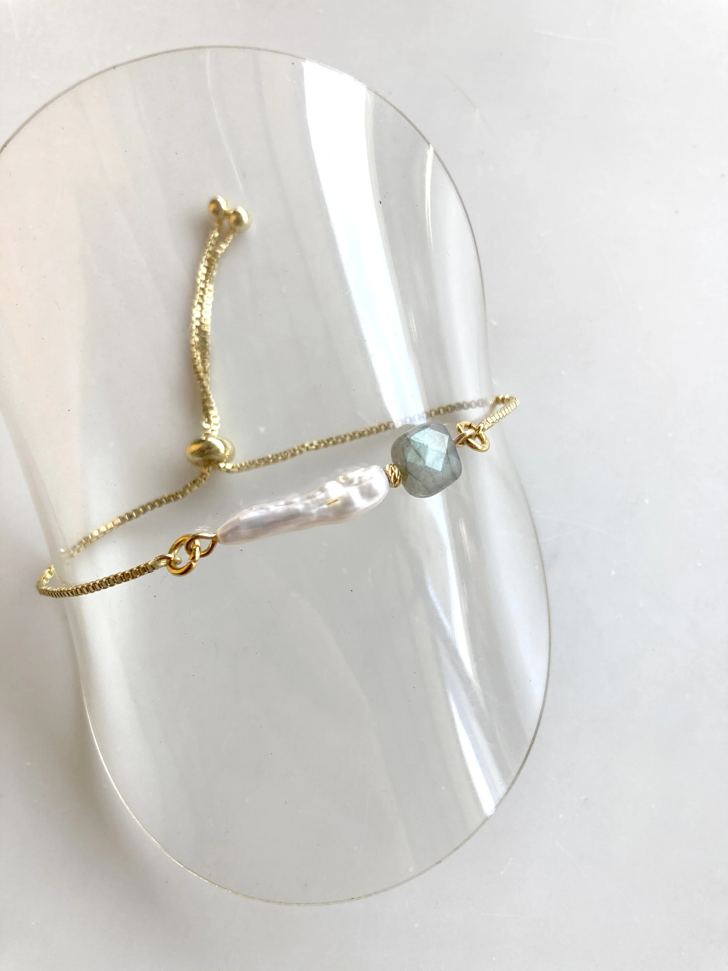 Adjustable Ivy essentials bracelet