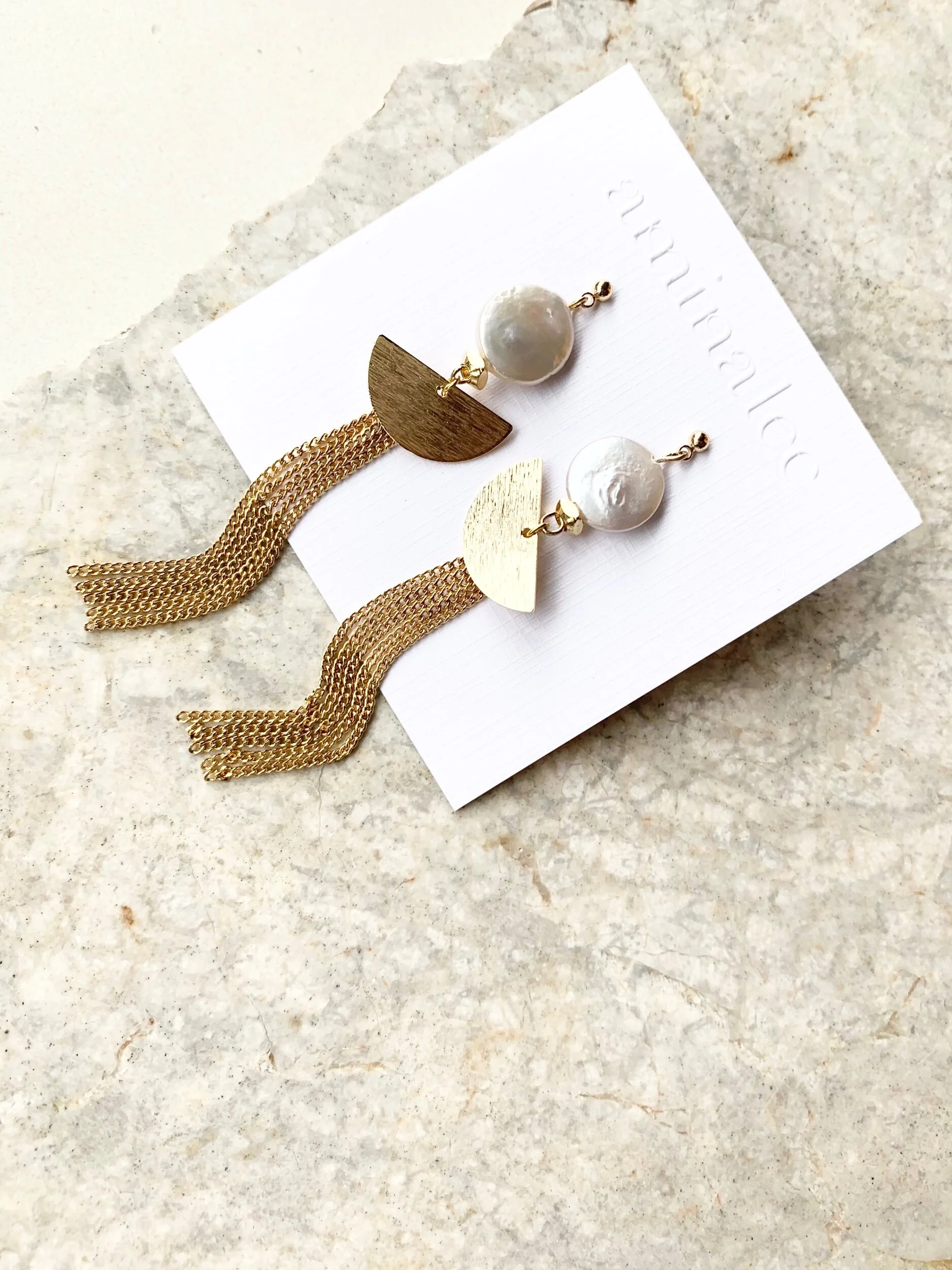 72172C00-1F56-497A-8754-E88B8C206878