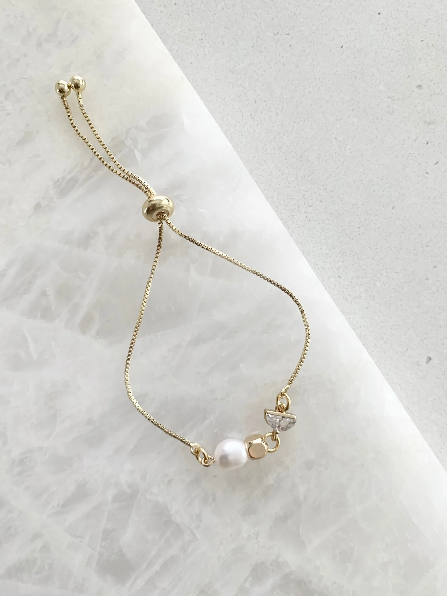 CE79A287-7C0E-43CA-A49C-18A13EE90867