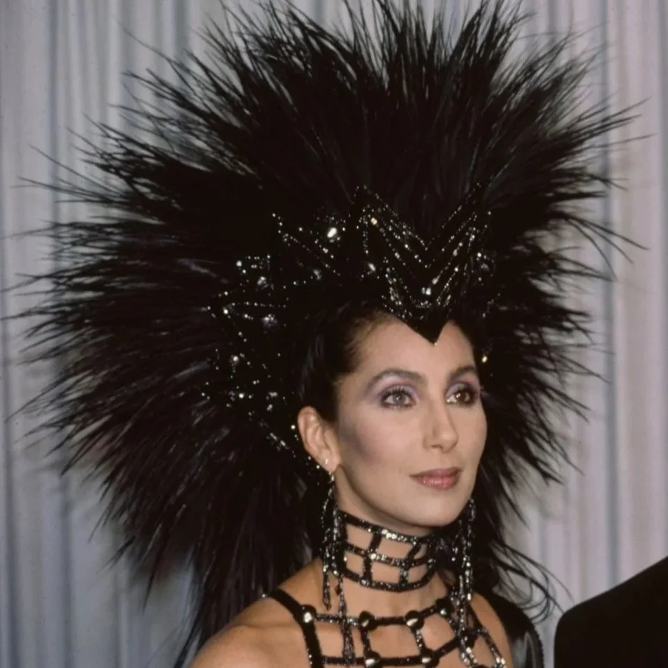 How to Dress Like a Serious Actress - Cher, Bob Mackie &amp; The 1986 Oscars