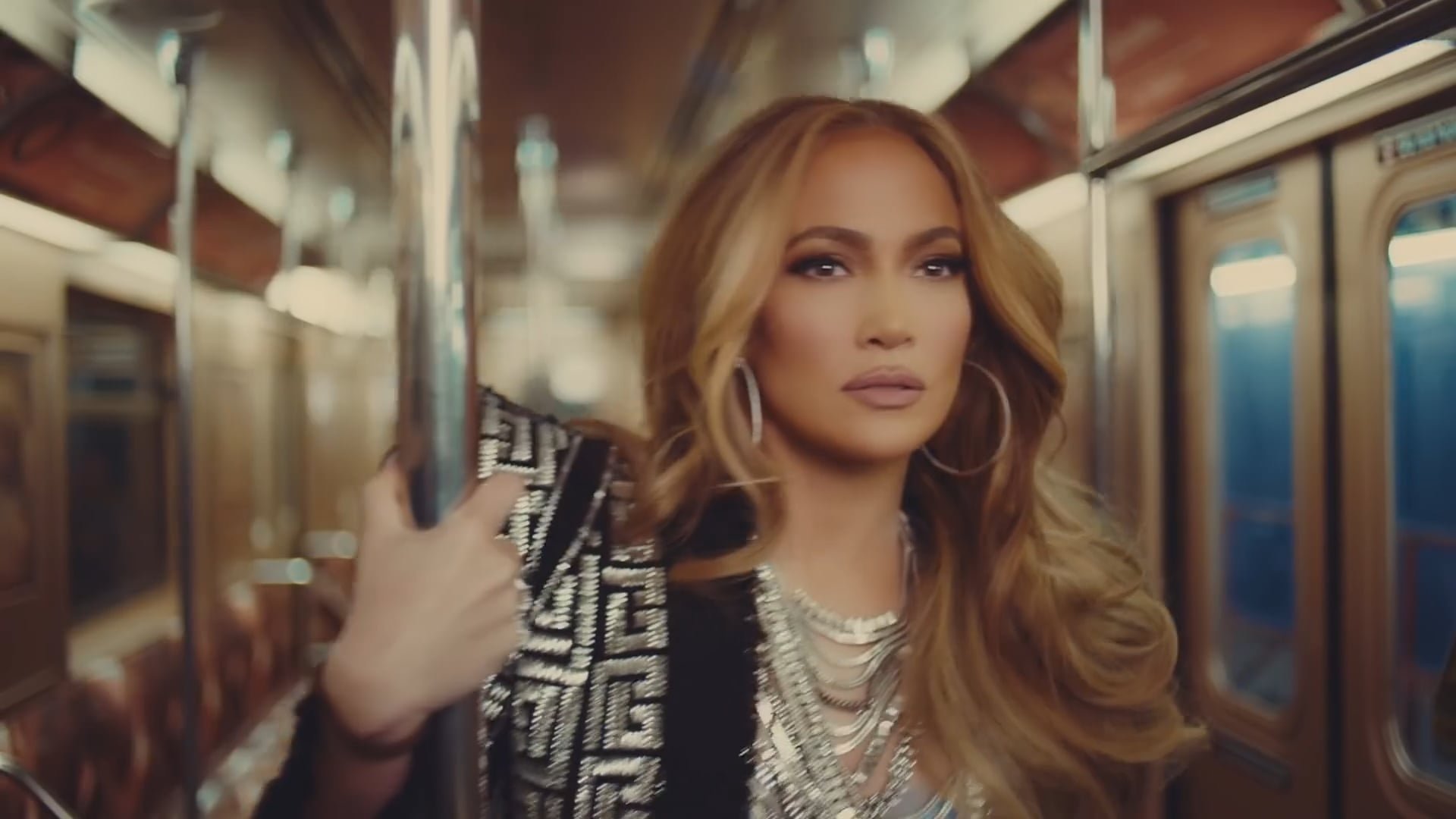 Jennifer Lopez - New Year's Rockin' Eve