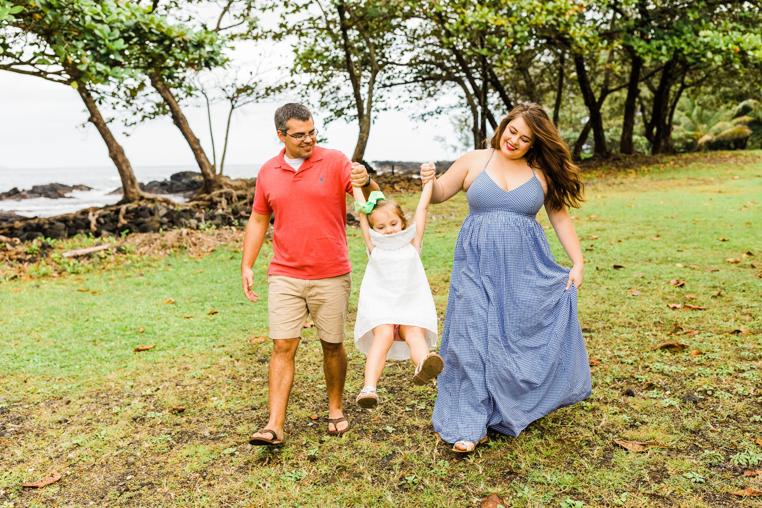 cloudy-hilo-sunset-extended-family-13.jpg