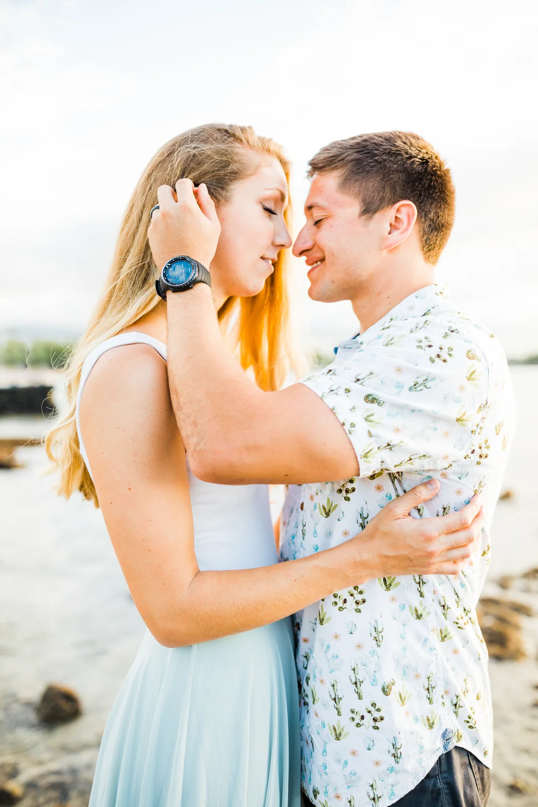 sunset-adventurous-couple-water-session-hilton-hawaii-5.jpg