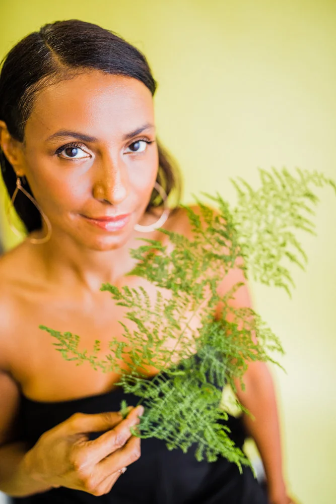 tropical-studio-shoot-hawaii-kona-colorful-model-jungle-26.jpg