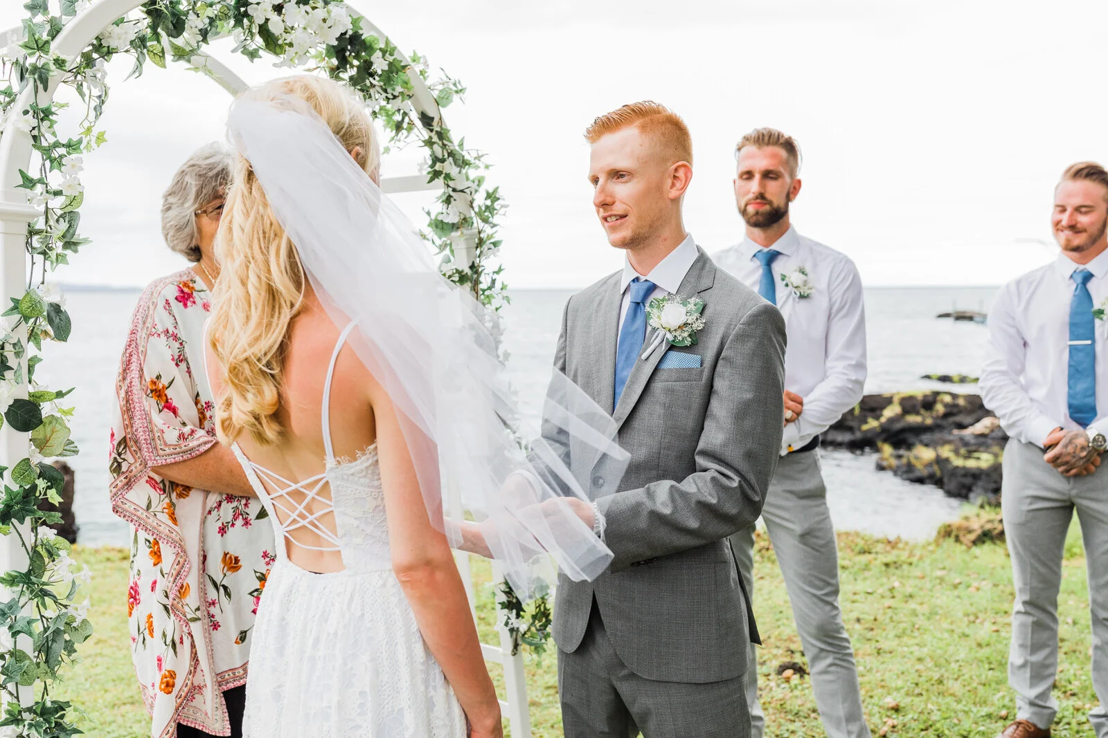 small-wedding-hawaii-destination-hilton-coconut-island-9763-1.jpg