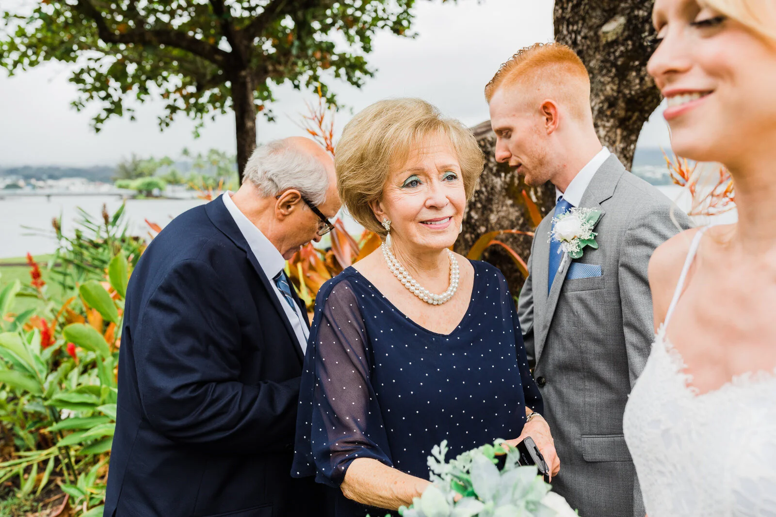 small-wedding-hawaii-destination-hilton-coconut-island-9859-1.jpg