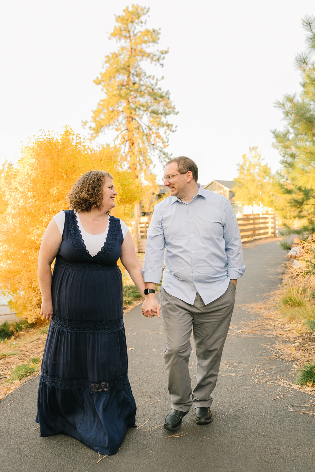 Bend Oregon family photographer- family of four fall pictures