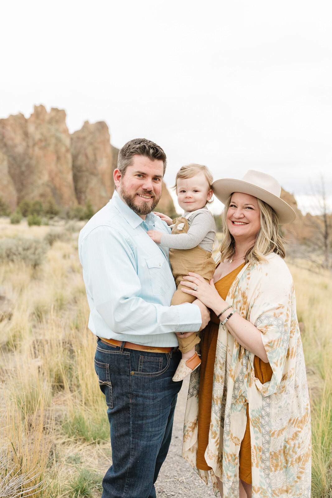 Bend Family photographer- Smith Rock State Park- Family Pictures with a 1 year old-4048.jpg