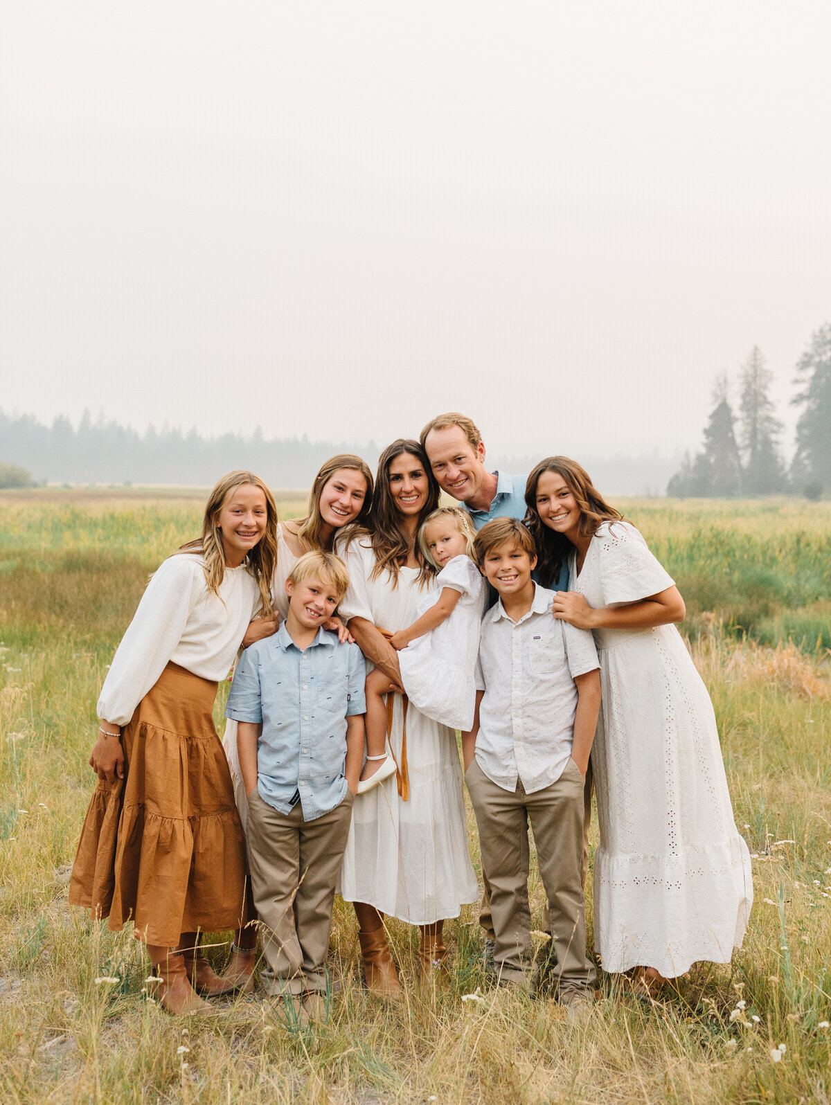 Bend Family Photographer- Family photographers in Bend-Bend Oregon Family Photographer-8924.jpg