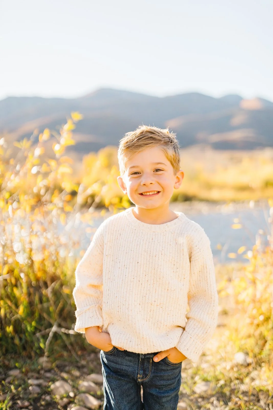 Midway Utah photographer- Pretty Spots to take pictures in Midway Utah- Midway Utah in the Fall