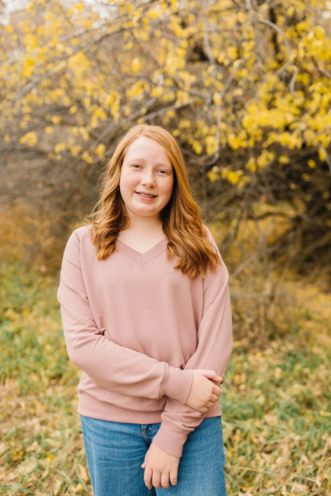 Layton Utah Family Photographer- Kays Creek in Layton, UT- Posing Ideas for a family of six