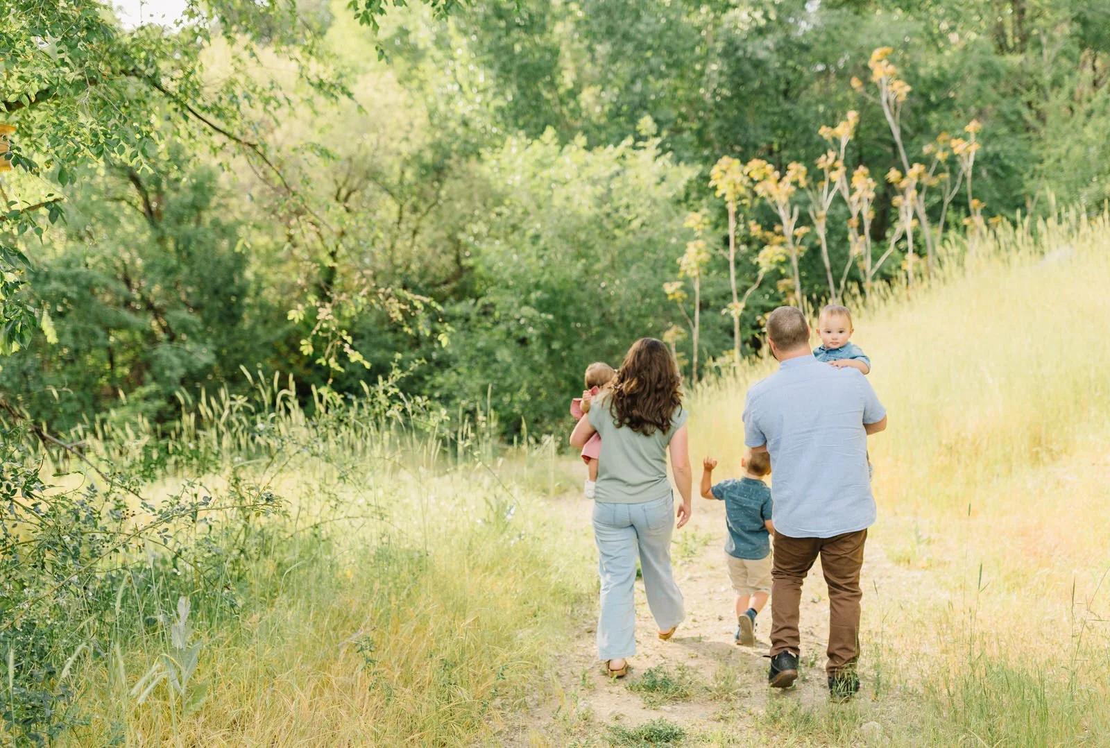 Farmington Family Photographer- Farmington Pond- Spring Pictures in Utah