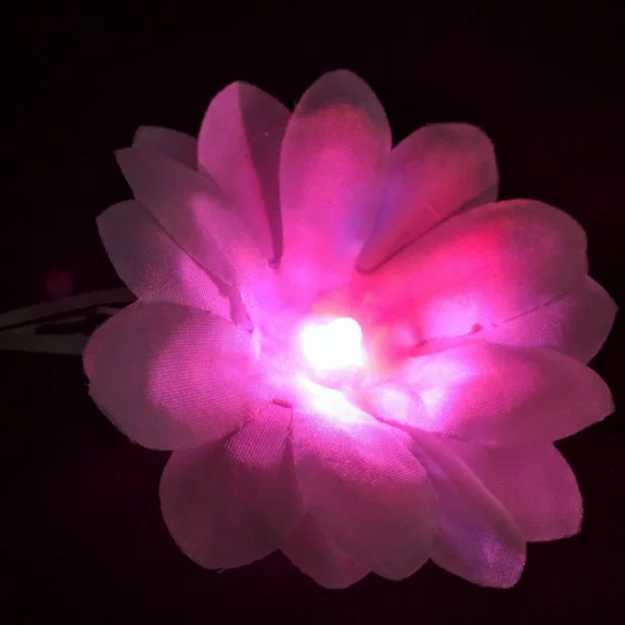 NEW! LED Daisy Flower