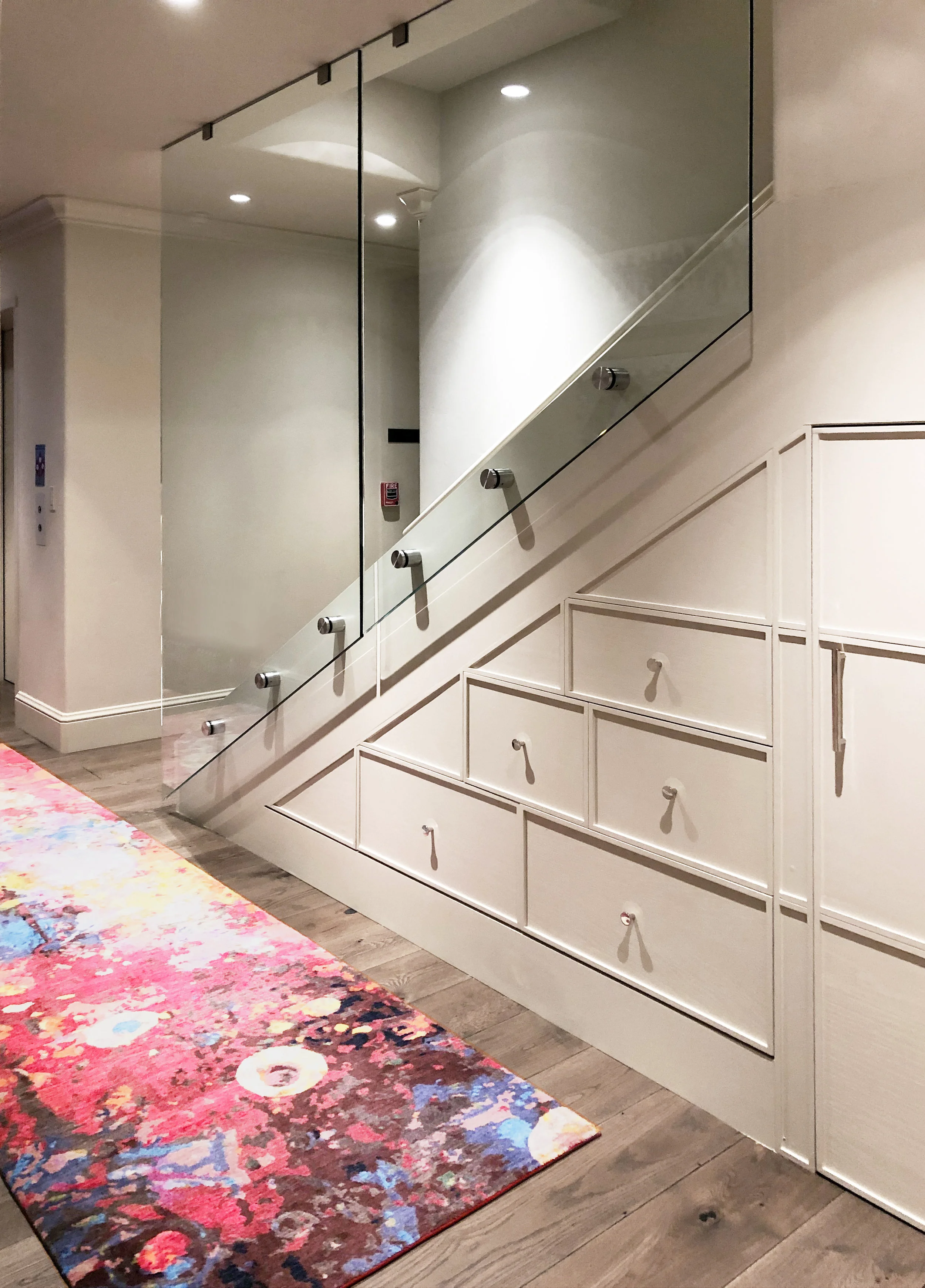 HALLWAY B.jpg