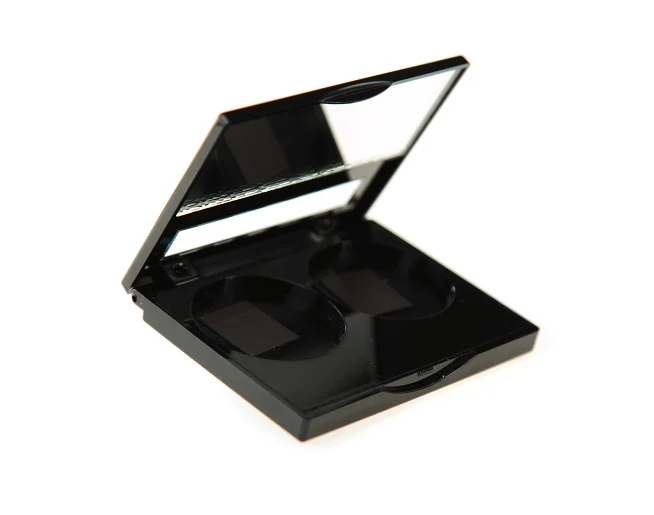 2 Case empty Rt edit1_0.jpg