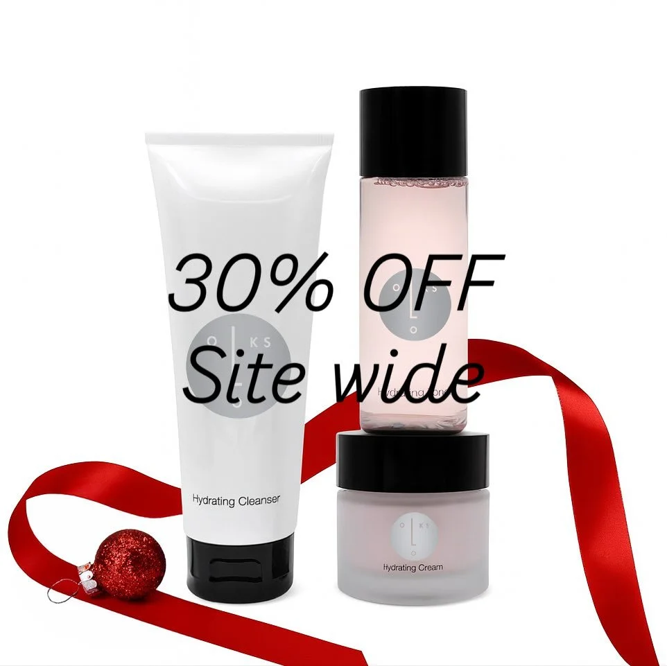 It&rsquo;s that time@of year for our Annual HOLIDAY SALE. Time to stock . Great stocking stuffers and much more.@lookscosmetics website: getthelooks.com #christmasgiftideas #holidays #makeupgifts #makeup #eyeshadowspalette #blush #skincare