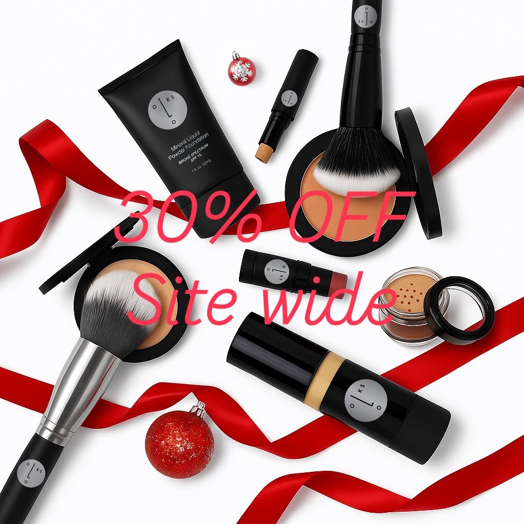 30% OFF-  Pre Black Friday , ends at midnight .
 If you have never  tried LOOKS Cosmetics, today is the day ! #stockingstuffersideas 
#makeup #makeupgifts # christmasgifts #eyeshadows #blushoncream  #blush #mascara 
@lookscosmetics  getthelooks.com